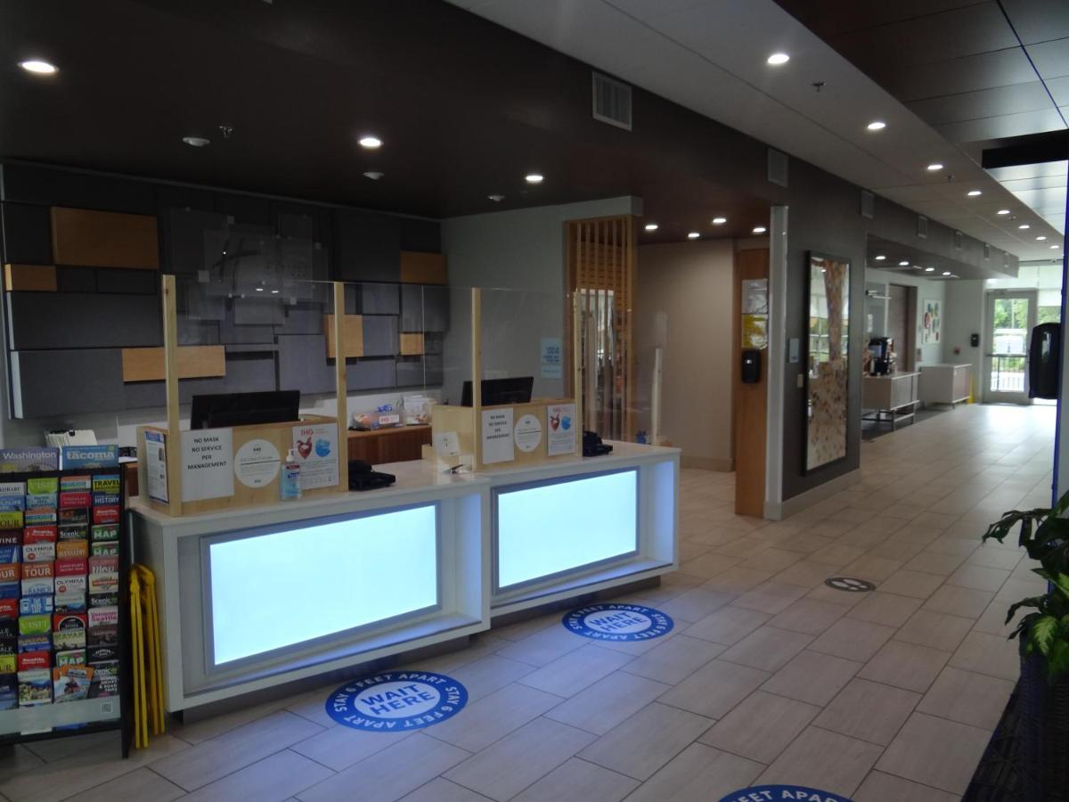 Holiday Inn Express & Suites - Auburn Downtown By Ihg Exterior photo