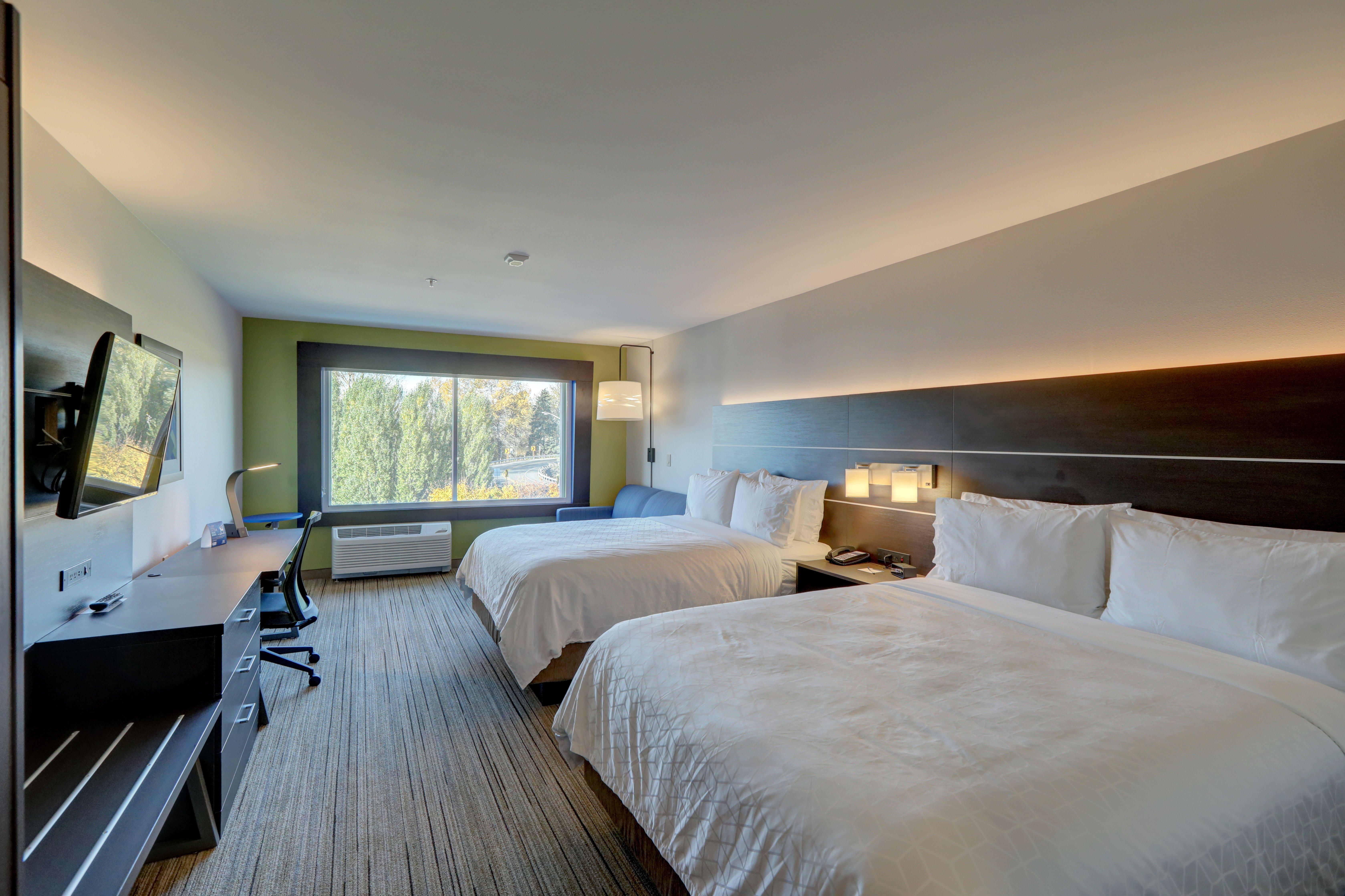 Holiday Inn Express & Suites - Auburn Downtown By Ihg Exterior photo